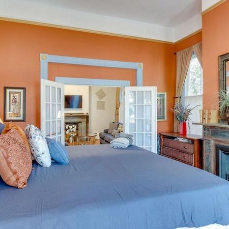 Апартаменты Elegant 2 Bed Directly On Forsyth Park Саванна Экстерьер фото