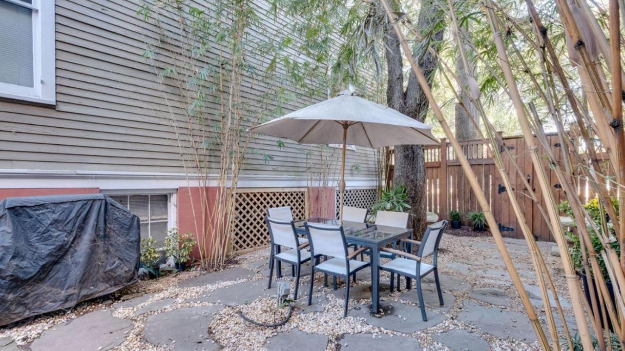 Апартаменты Elegant 2 Bed Directly On Forsyth Park Саванна Экстерьер фото